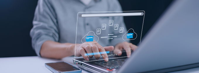 Synchronisation en temps réel des flux de travail numériques et de l'accès à distance dans le nuage