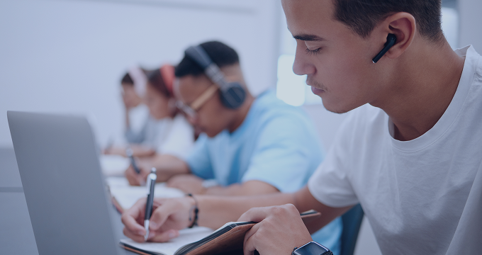 A aprendizagem digital está a transformar a educação através de experiências interactivas e personalizadas