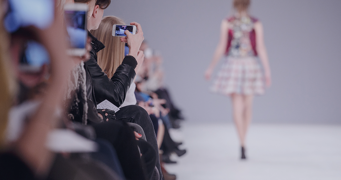 Virtual runway streaming uses AR overlays and live video to bring fashion shows online