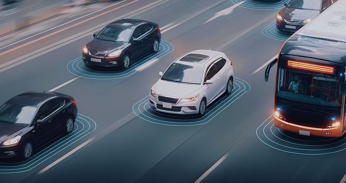 Mobilità urbana guidata dai dati e alimentata da veicoli connessi e intelligenza del traffico in tempo reale