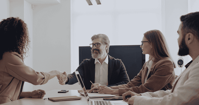 Smart HR software manages candidate screening and remote onboarding in one seamless system